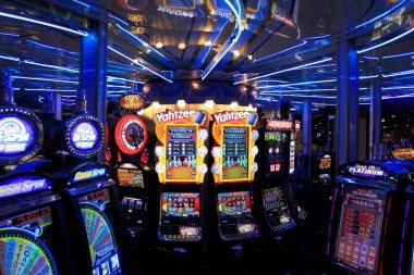 by 99 mobile gaming